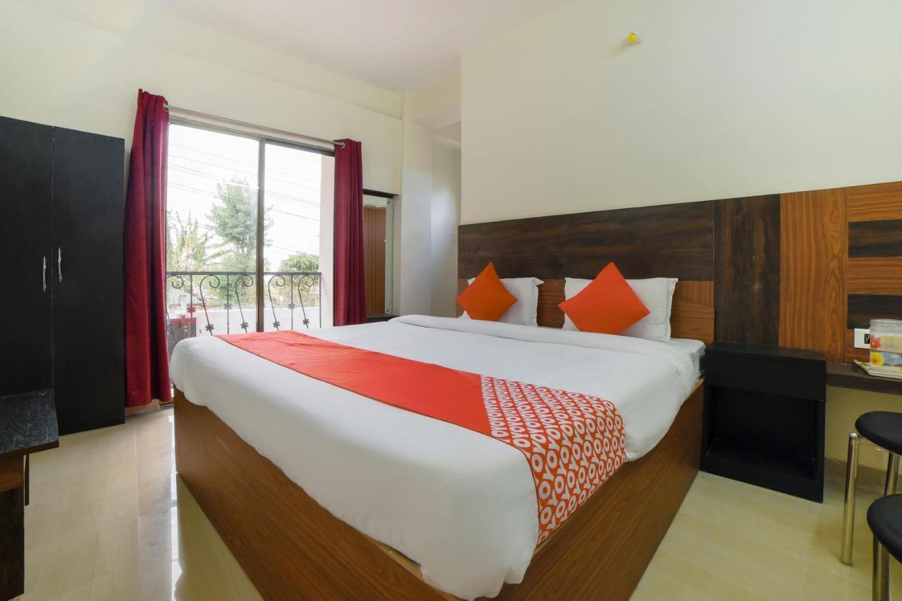 שילונג Oyo 40726 Classic Guest House מראה חיצוני תמונה