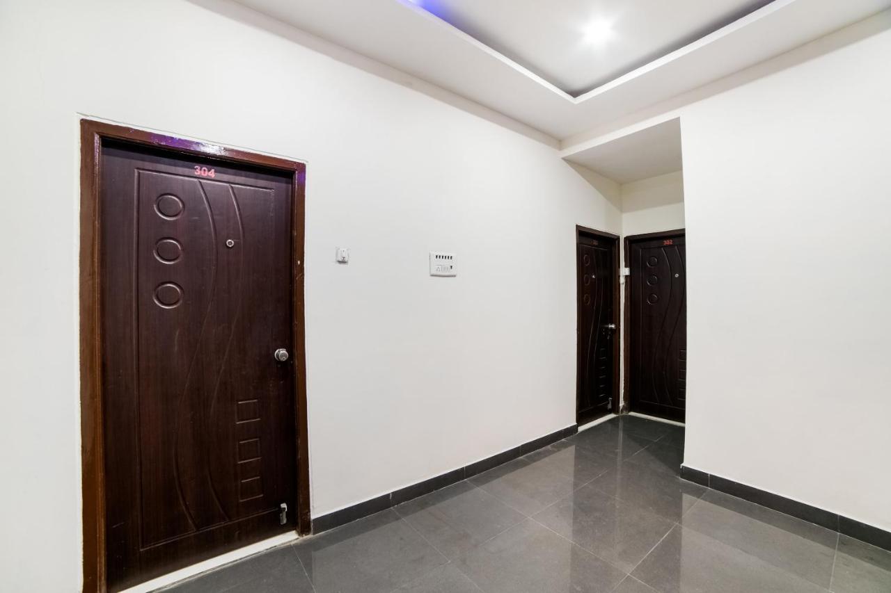 שילונג Oyo 40726 Classic Guest House מראה חיצוני תמונה